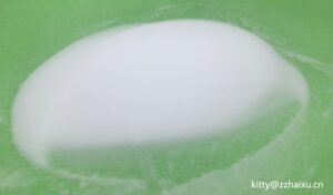 خرز زجاجي مجوف لطلاء الأسطح، عامل لإضفاء مظهر مطفي.